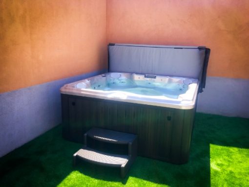 SPA JACUZZI® J235 (2)